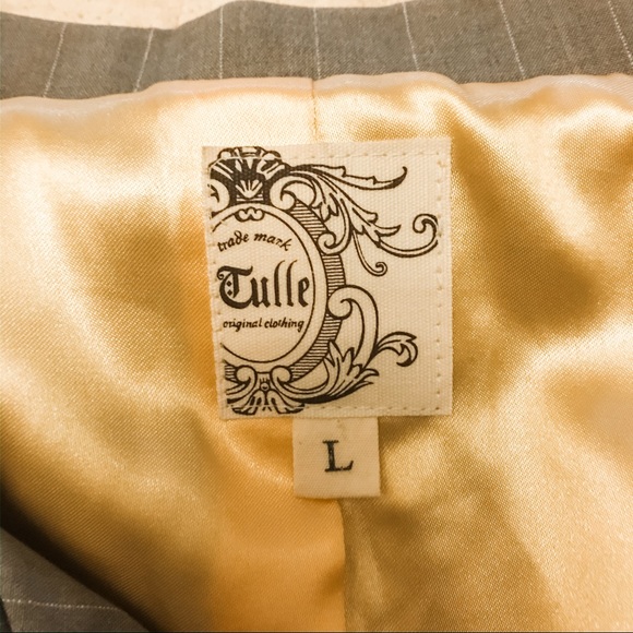 🌹 BOGO 1/2 OFF! Tulle Anthro pinstripe pantsuit - Picture 4 of 7